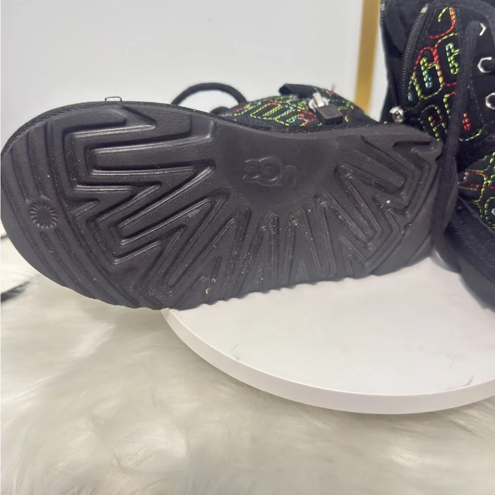 UGG Kids Boots with Multicolor Logo